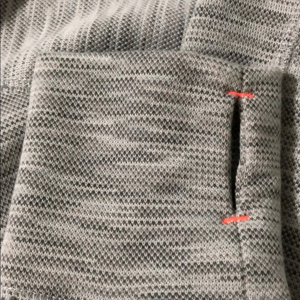 pullover - Picture 4 of 5